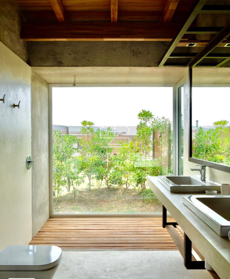 Casa ID.819 - Venta Casa 6 Dormitorios Pueblo Mio