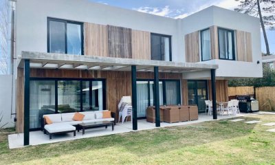 Moderna casa en barrio privado La Arbolada, 5 dormitorios, piscina climatizada, barbacoa independiente