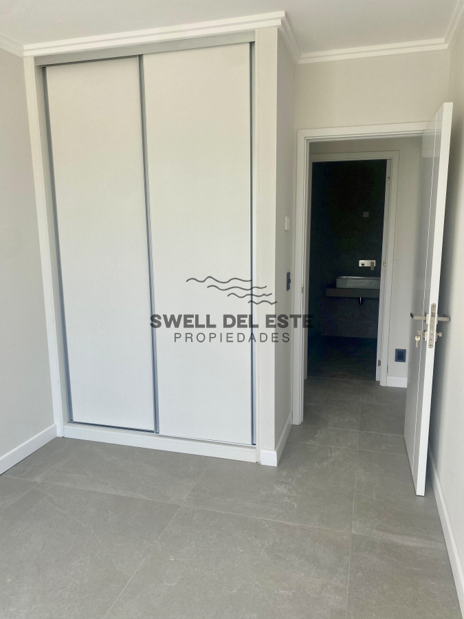 Apartamento ID.23 - Hermoso apartamento a estrenar 2 dormitorios en primera linea playa mansa!