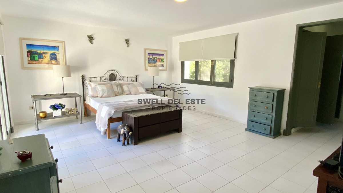 Casa ID.16 - Espectacular Casa 5 suites + Casa de Huéspedes y Piscina en Rincón del Indio - Punta del Este