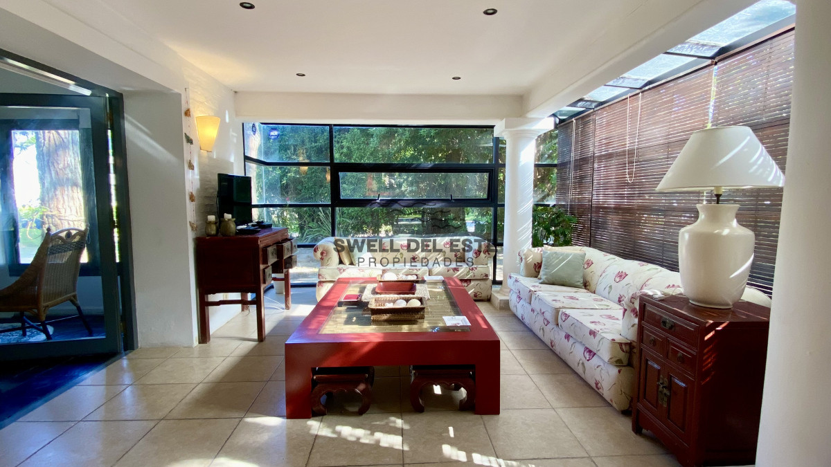Casa ID.16 - Espectacular Casa 5 suites + Casa de Huéspedes y Piscina en Rincón del Indio - Punta del Este