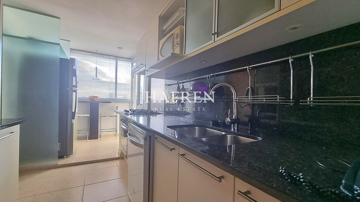 Apartamento ID.1 - Excepcional apartamento con amplia terraza con vista al Mar, 3 Suites, losa radiante