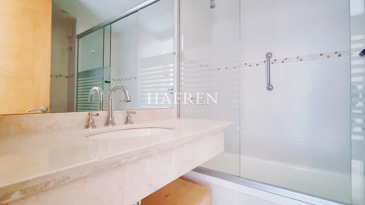 Apartamento ID.1 - Excepcional apartamento con amplia terraza con vista al Mar, 3 Suites, losa radiante