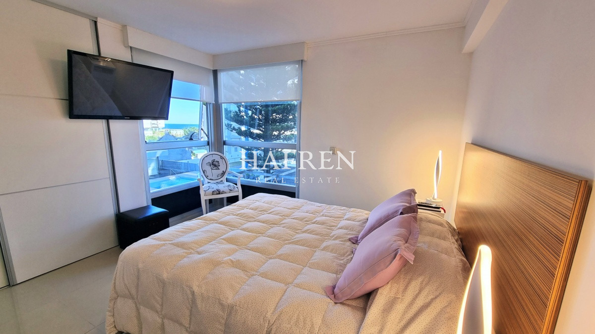 Apartamento ID.40 - Apartamento en Forest Tower II, piso bajo, 3 dormitorios, 2 baños, garage.