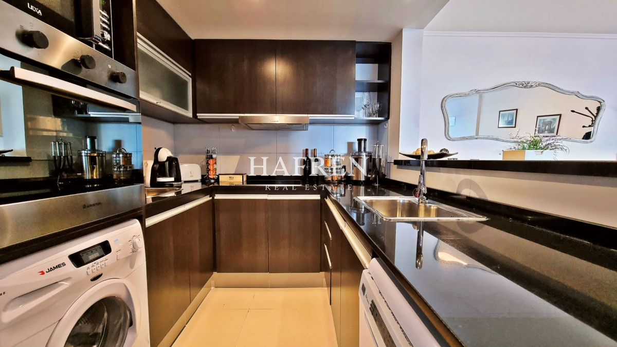 Apartamento ID.40 - Apartamento en Forest Tower II, piso bajo, 3 dormitorios, 2 baños, garage.