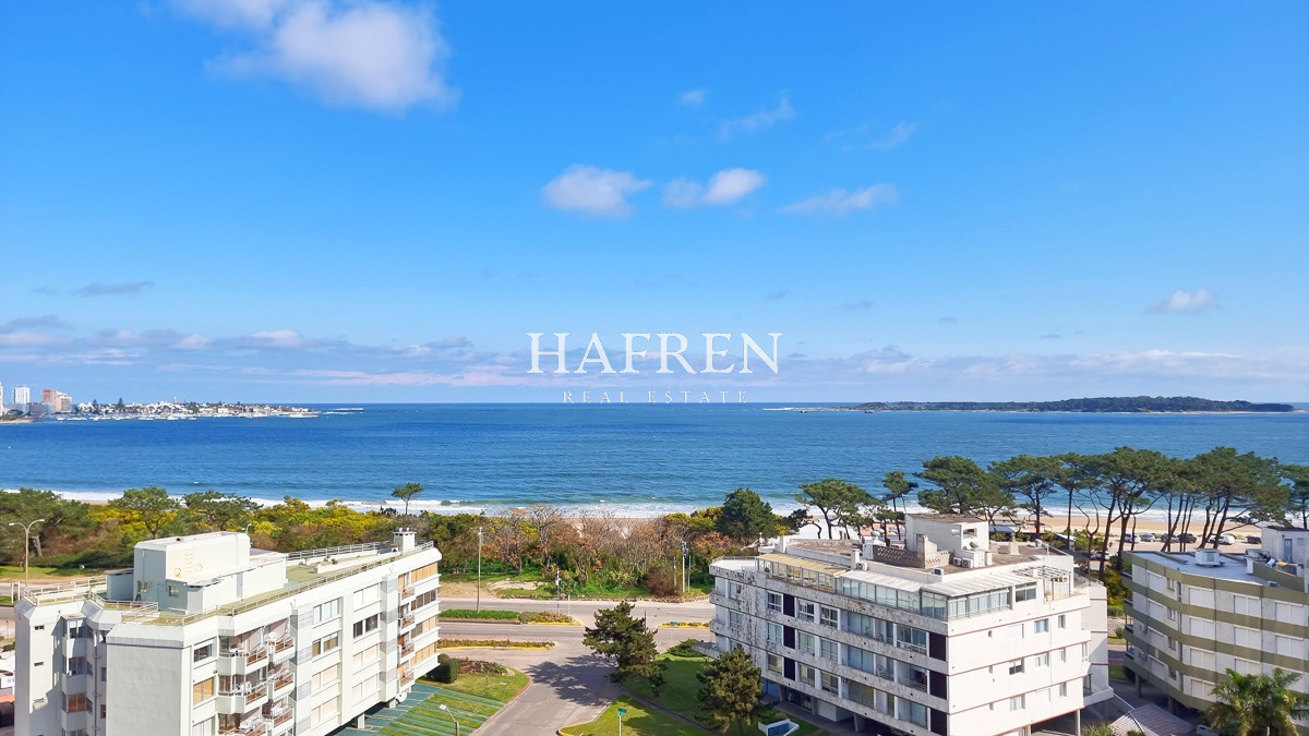Apartamento ID.1 - Excepcional apartamento con amplia terraza con vista al Mar, 3 Suites, losa radiante