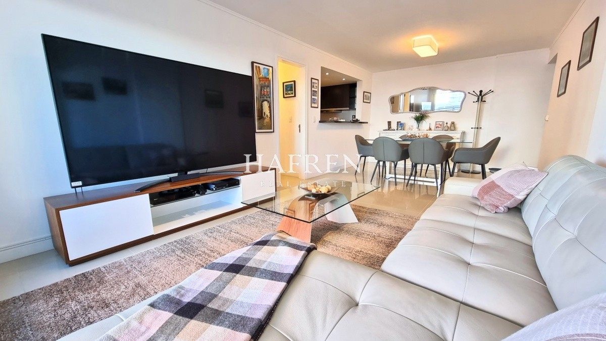 Apartamento ID.40 - Apartamento en Forest Tower II, piso bajo, 3 dormitorios, 2 baños, garage.