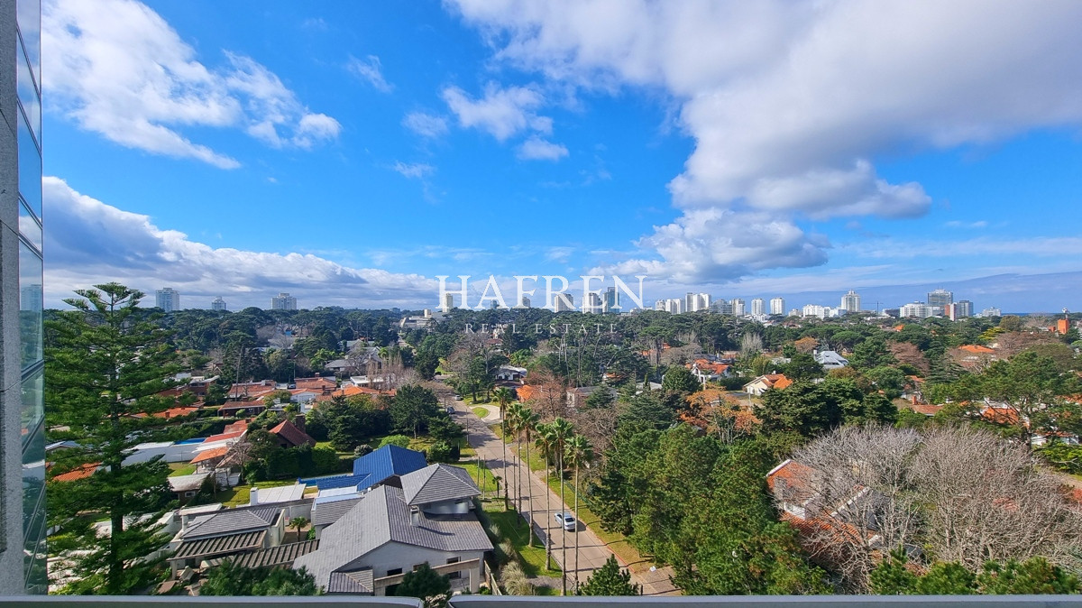 Apartamento ID.1 - Excepcional apartamento con amplia terraza con vista al Mar, 3 Suites, losa radiante