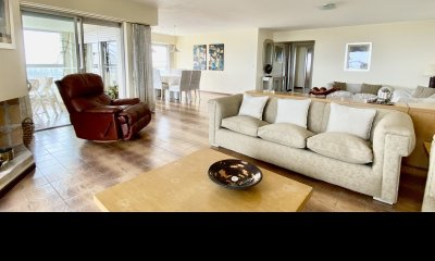 Hermoso Penthouse 3 dormitorios + Servicio, Parada 17 de Roosevelt - Punta del Este