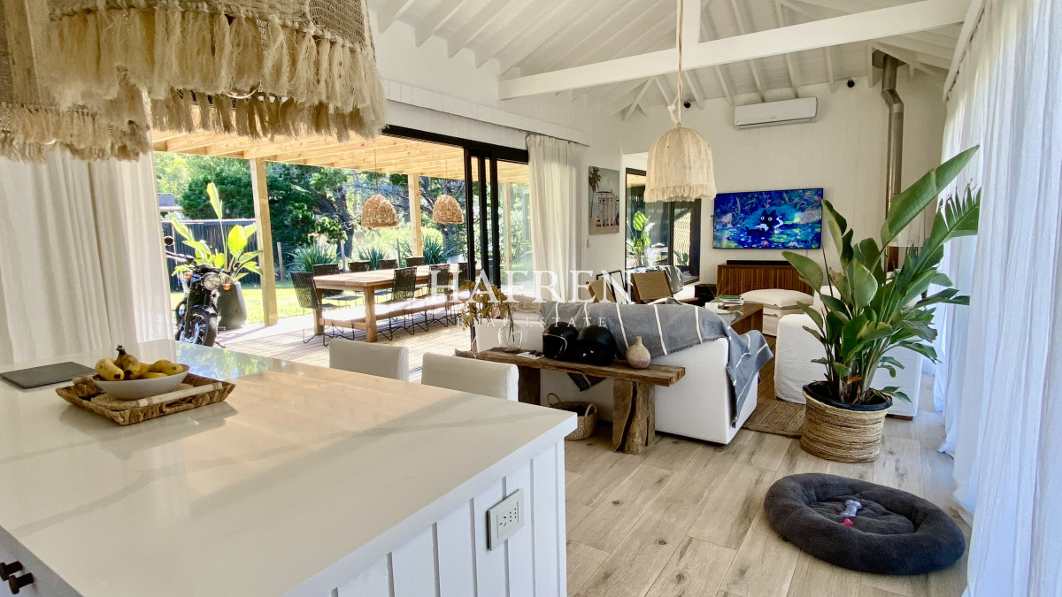 Casa ID.90 - Espectacular Casa a estrenar de 3 dormitorios + piscina en San Vicente - Jose Ignacio