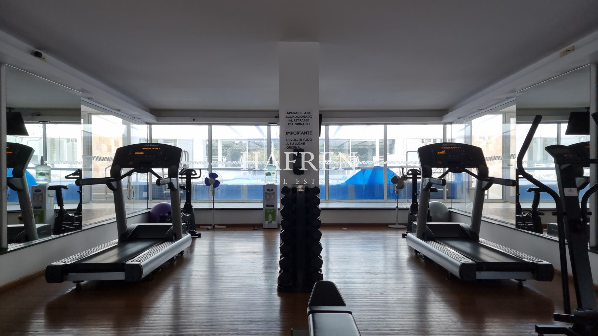 Apartamento ID.1 - Excepcional apartamento con amplia terraza con vista al Mar, 3 Suites, losa radiante