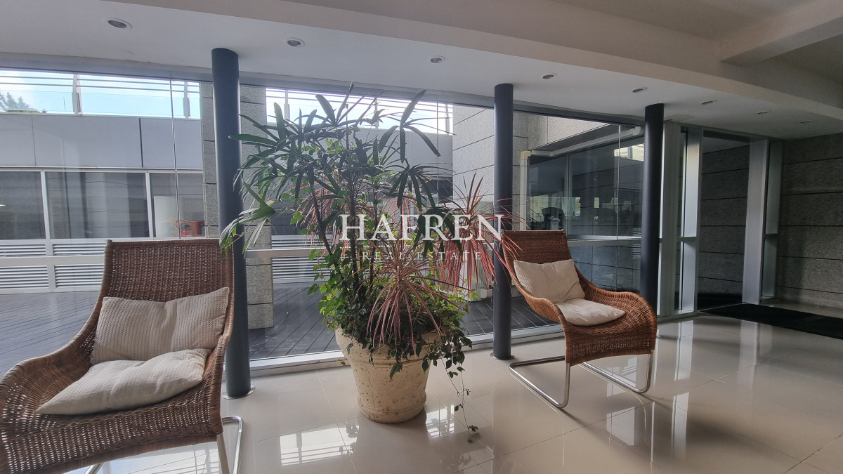 Apartamento ID.1 - Excepcional apartamento con amplia terraza con vista al Mar, 3 Suites, losa radiante