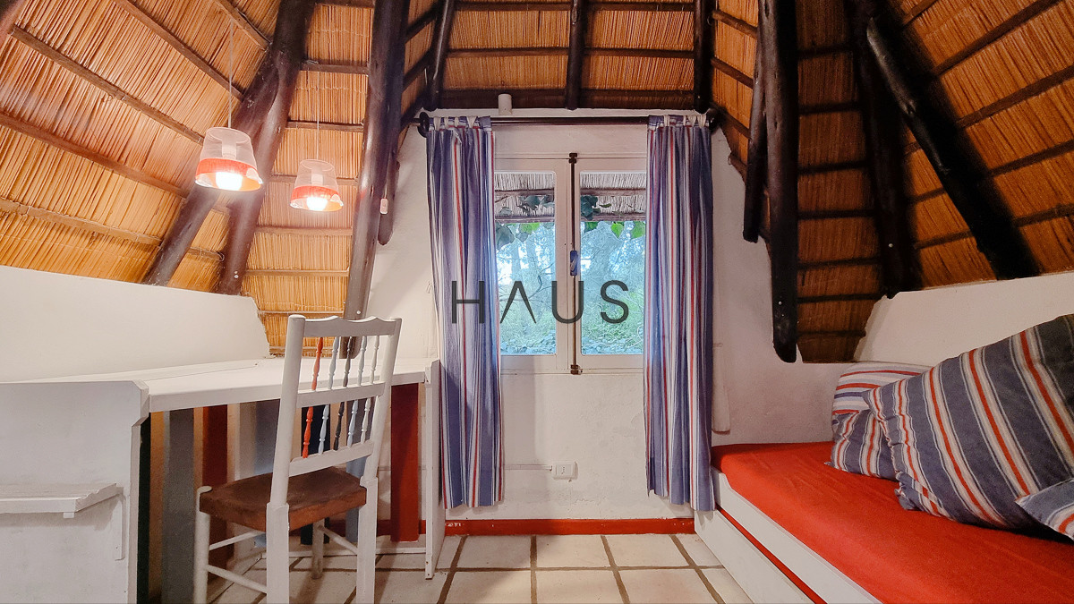 Casa ID.51 - Casa en Pinares, 659 m terreno, 4 dormitorios, piscina y parrillero