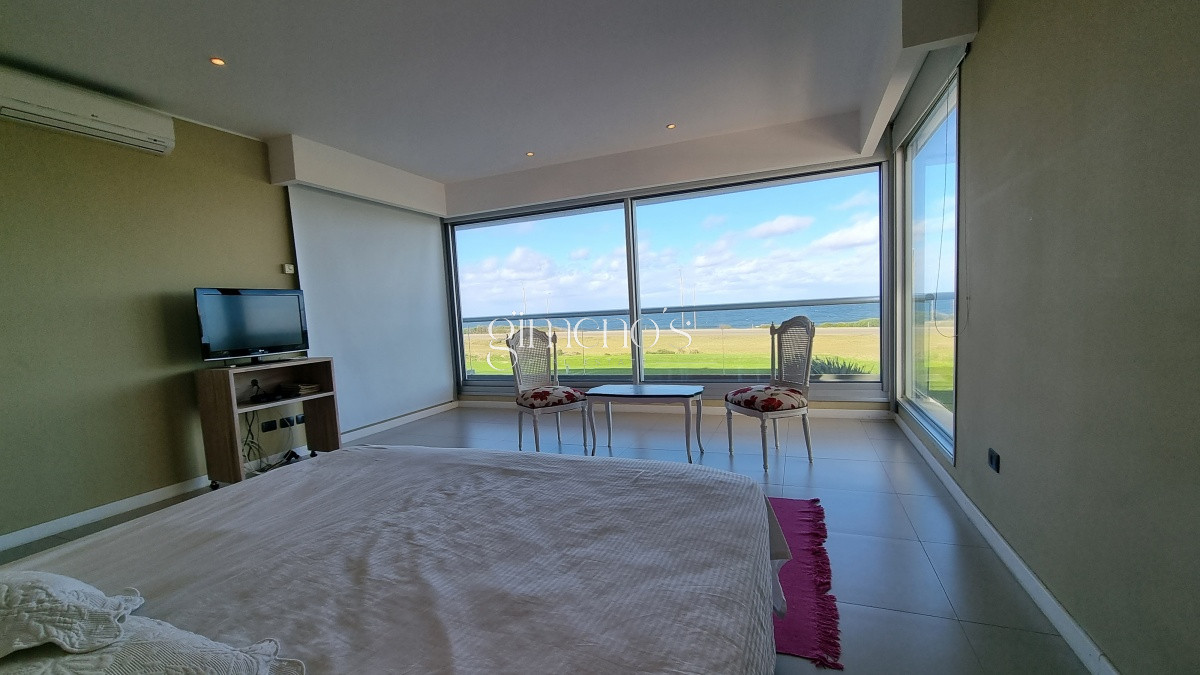 Apartamento ID.136 - Apartamento en Tiburon Terrazas Oceano, 4 Suites + dep, parrillero.