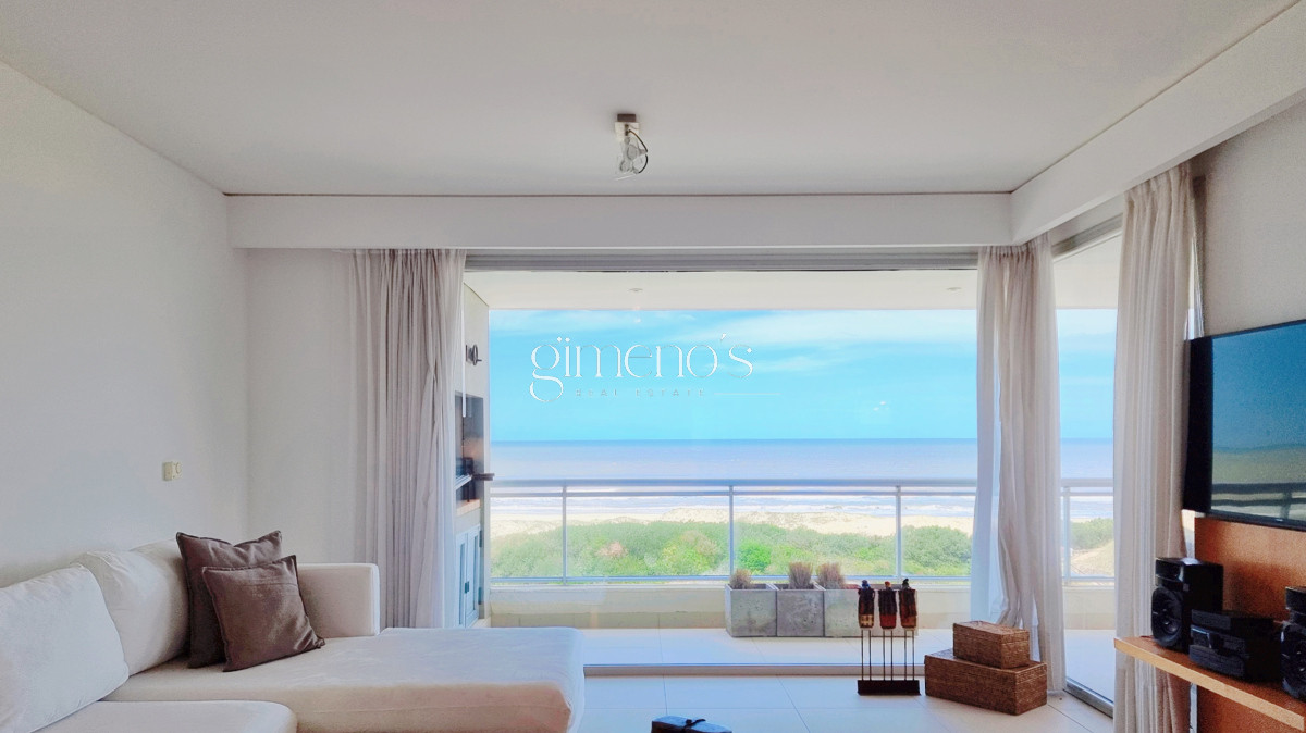 Apartamento ID.558 - Apartamento esquinero en primera linea de la Playa Brava, 4 Suites, calefaccion, garages. Punta del Este 