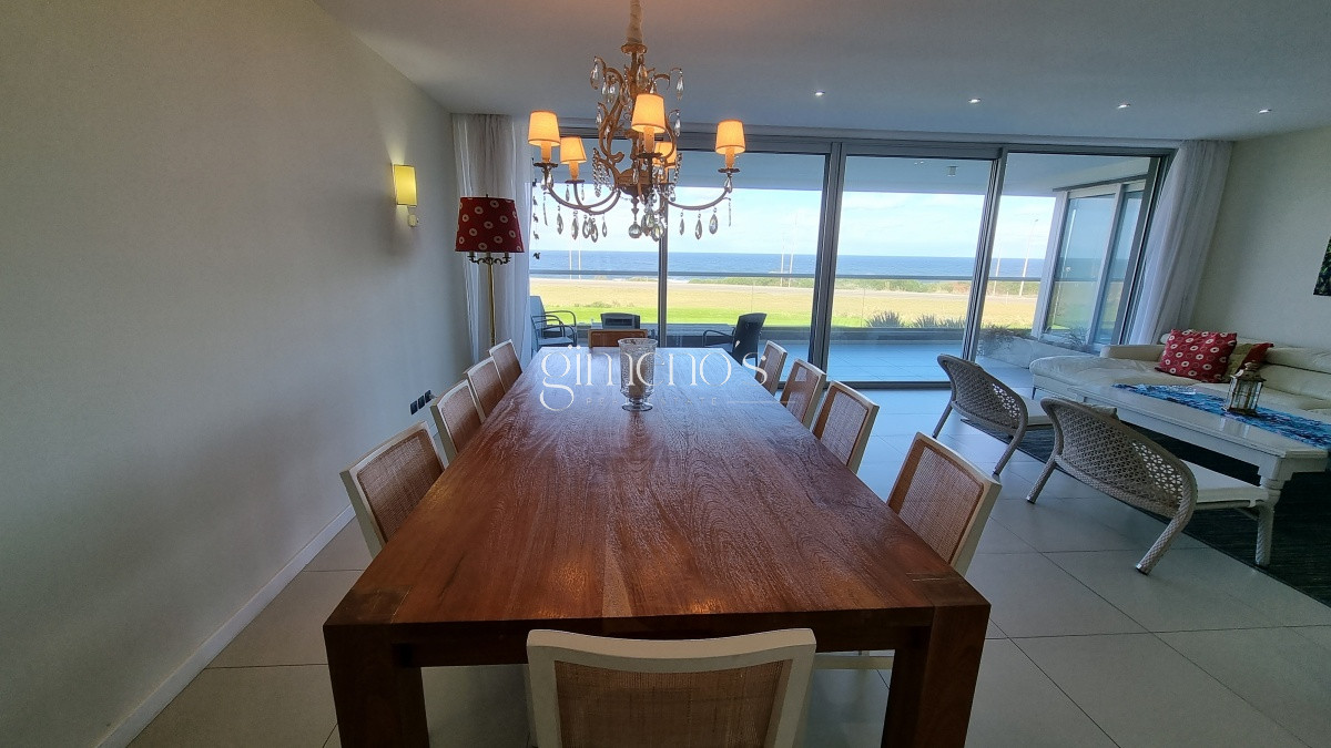 Apartamento ID.136 - Apartamento en Tiburon Terrazas Oceano, 4 Suites + dep, parrillero.