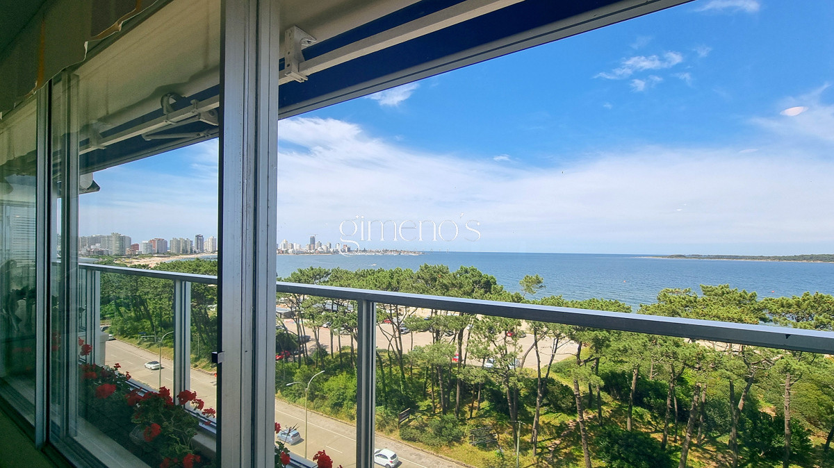 Apartamento ID.137 - Semipiso con extraordinaria vista al Mar, 3 suites + dep, garage 3 autos, bauleras