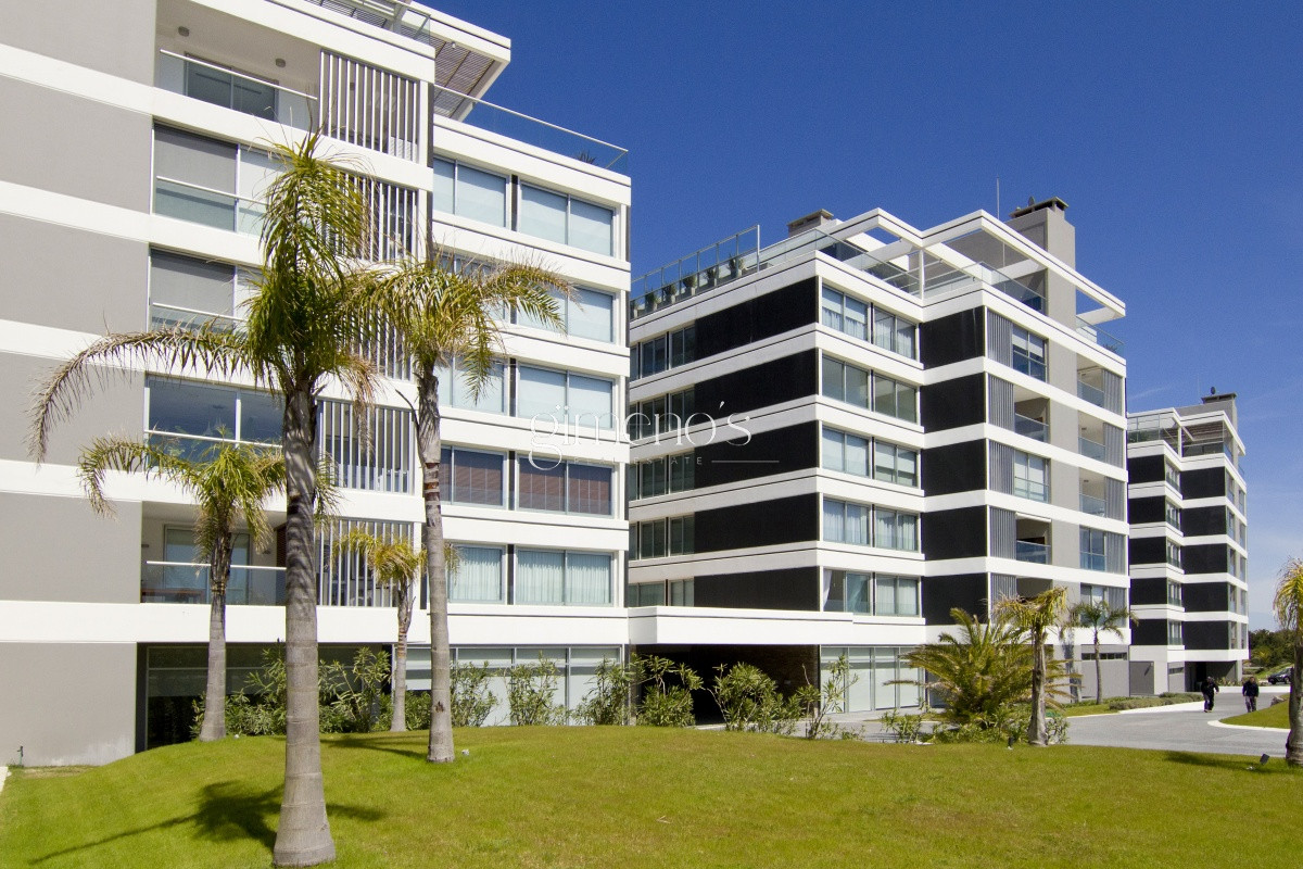 Apartamento ID.136 - Apartamento en Tiburon Terrazas Oceano, 4 Suites + dep, parrillero.