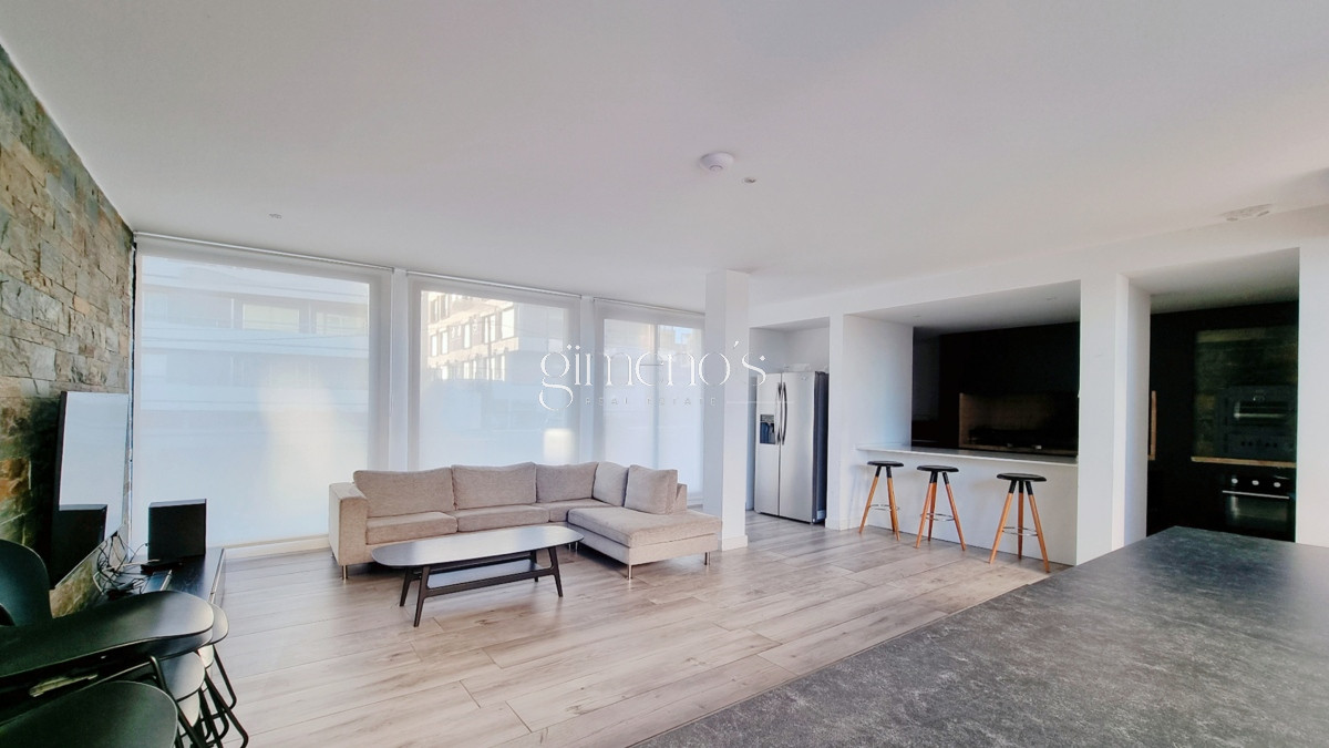 Apartamento ID.133 - Apartamento esquinero en primera linea, 3 suites, parrillero propio, espectacular vista.