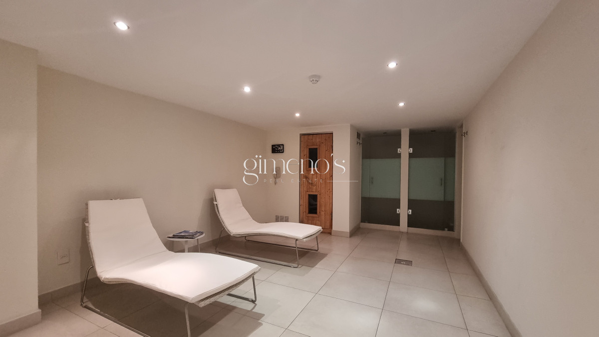 Apartamento ID.137 - Semipiso con extraordinaria vista al Mar, 3 suites + dep, garage 3 autos, bauleras