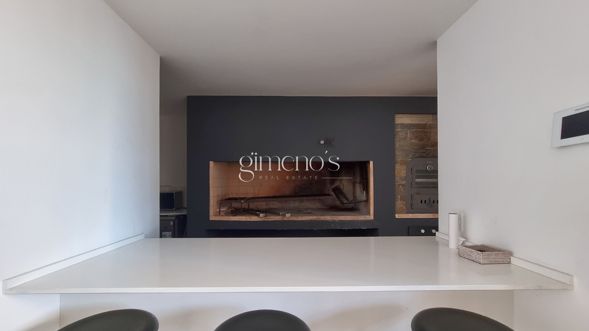 Apartamento ID.133 - Apartamento esquinero en primera linea, 3 suites, parrillero propio, espectacular vista.