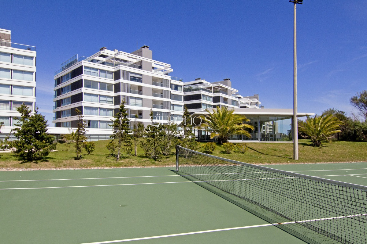 Apartamento ID.136 - Apartamento en Tiburon Terrazas Oceano, 4 Suites + dep, parrillero.