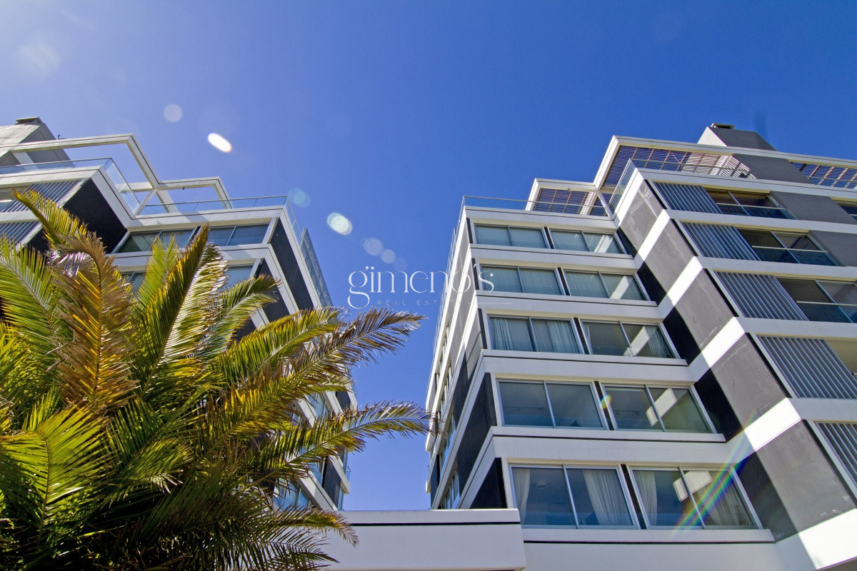 Apartamento ID.136 - Apartamento en Tiburon Terrazas Oceano, 4 Suites + dep, parrillero.