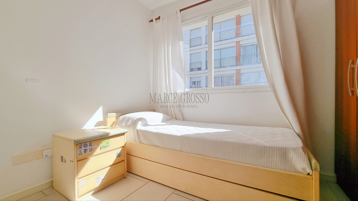 Apartamento ID.52 - Apartamento moderno, 3 dormitorios, 3 baños, parrillero, losa radiante y Vista al mar!