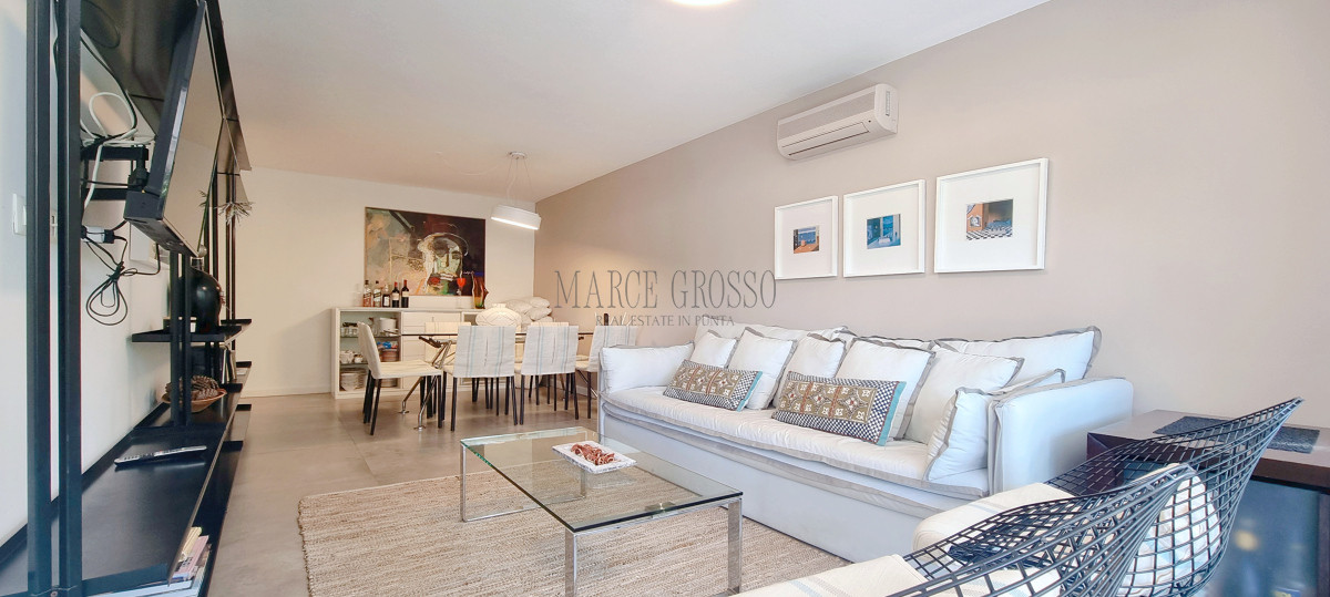 Apartamento ID.101 - Apartamento a 2 cuadras de la Mansa, 3 dormitorios, Jardin, parrillero y alefaccion, 