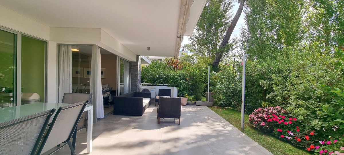Apartamento ID.101 - Apartamento a 2 cuadras de la Mansa, 3 dormitorios, Jardin, parrillero y alefaccion, 