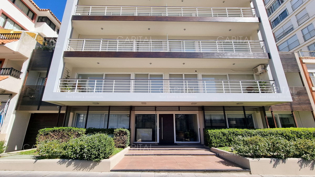 Apartamento ID.39887 - Apartamento moderno, 3 dormitorios, 3 baños, parrillero, losa radiante y Vista al mar!