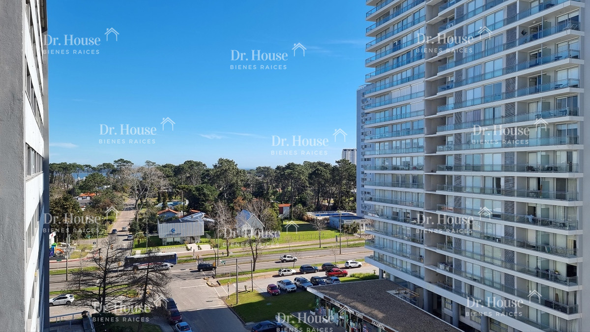 Apartamento en Torre Antares, 2 dormitorios, 2 baños reciclados - DRH1351A