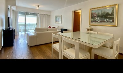 Muy lindo Apartamento  2 dormitorios  y 2 baños  en Roosevelt!