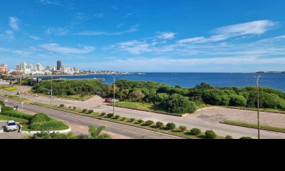 Apartamento en Beverly Tower, Magnífica vista al Mar, 3 suites+ servicio