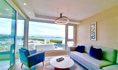 Apartamento en Poseidón Laguna, 2 Suites, Vista al Mar, parrillero, HERMOSAS vistas!!