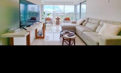 Apartamento en Torre Look Brava 2 Suites + dep, garage.