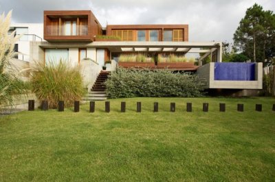 Moderna Casa en El Chorro, 3 Suites, piscina, calefacción