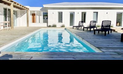 PRECIOSA CASA 4 DORMITORIOS + SERVICIO A ESTRENAR EN PINAR DEL FARO, JOSE IGNACIO A SOLO 300 METROS DEL MAR