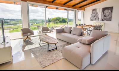 Moderna casa a Estrenar con Espectacular Vista en Pueblo Mio