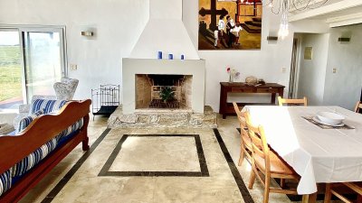 chacra 5 hectÁreas en manantiales - muy linda casa en construcciÓn tradicional con piscina en zona priveliagada - drh1225h