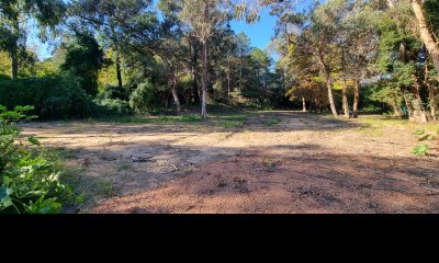 Magnifico Terreno en pleno Golf de Punta del Este, 2500m