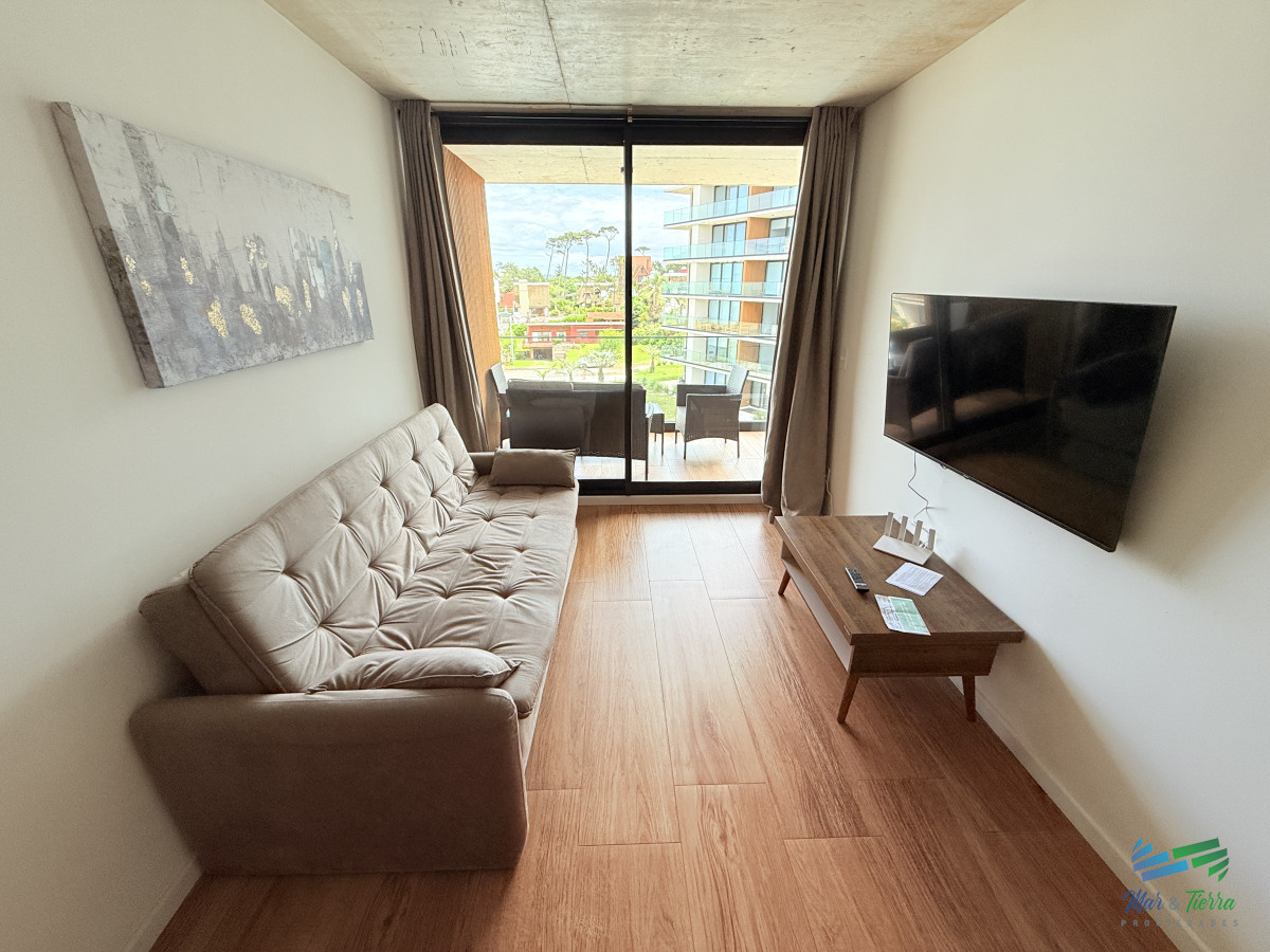 Apartamento ID.5038 - Apartamento en Venta primera Linea, Playa Mansa, Punta del Este