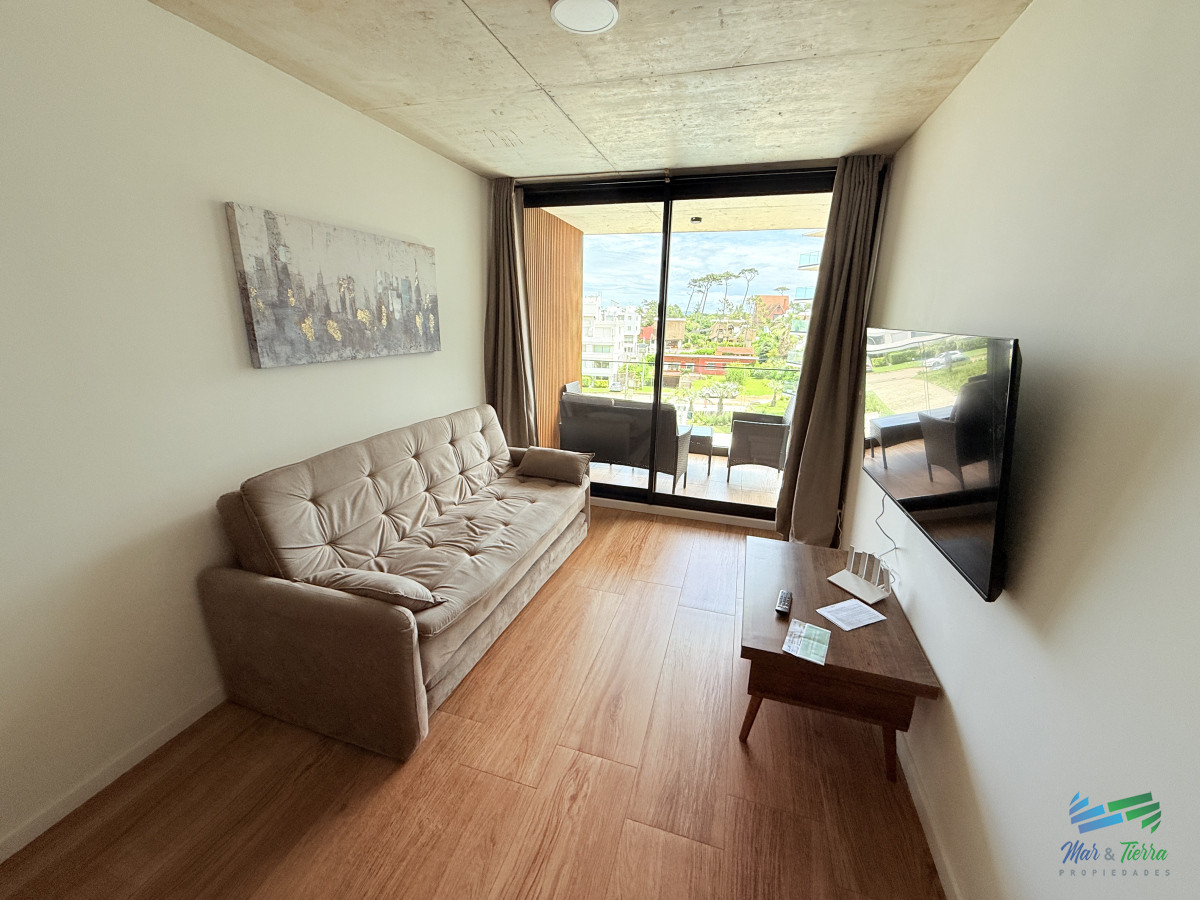 Apartamento ID.5038 - Apartamento en Venta primera Linea, Playa Mansa, Punta del Este