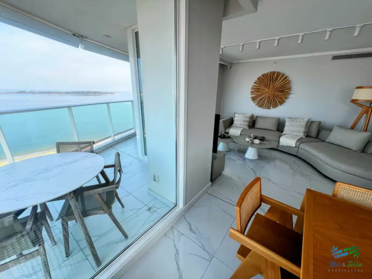 Apartamento ID.5037 - Apartamento en Venta, playa mansa.