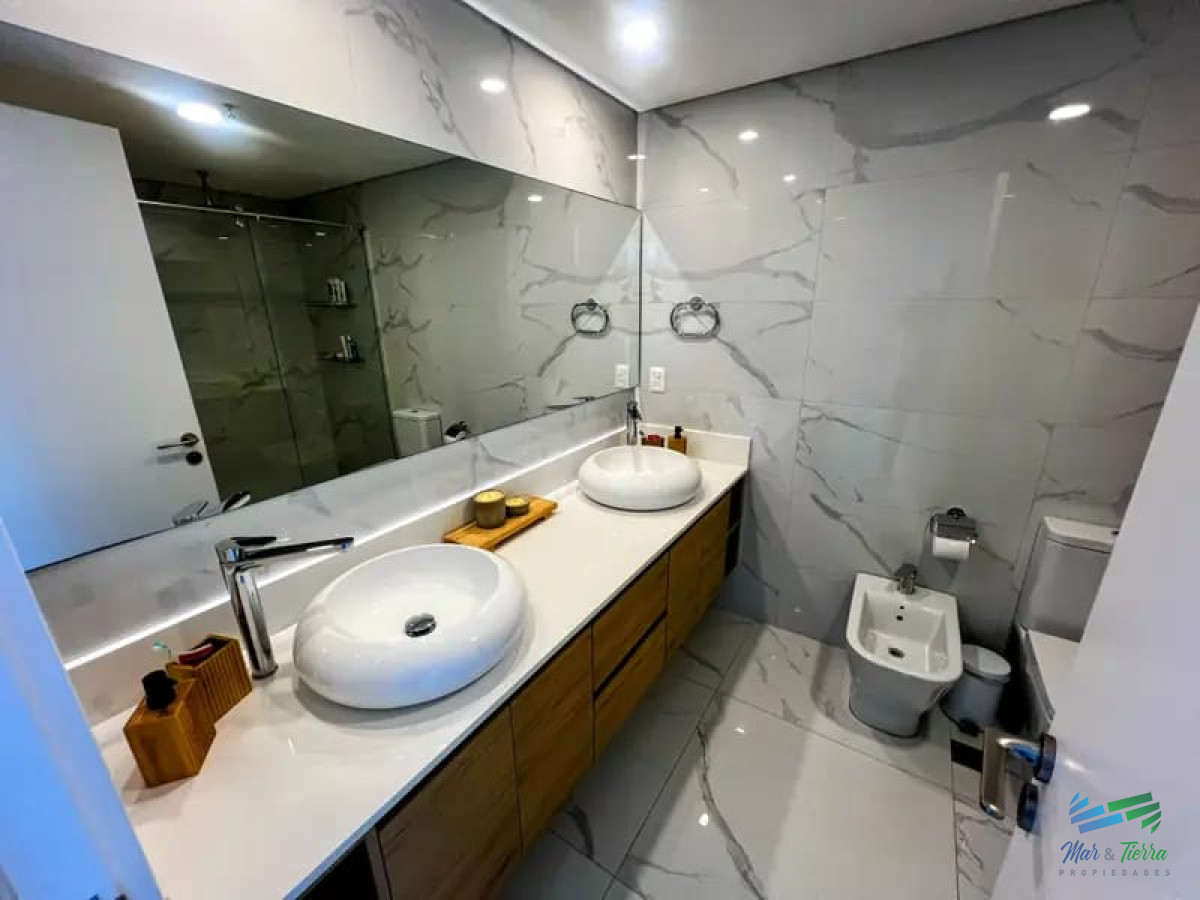 Apartamento ID.5037 - Apartamento en Venta, playa mansa.