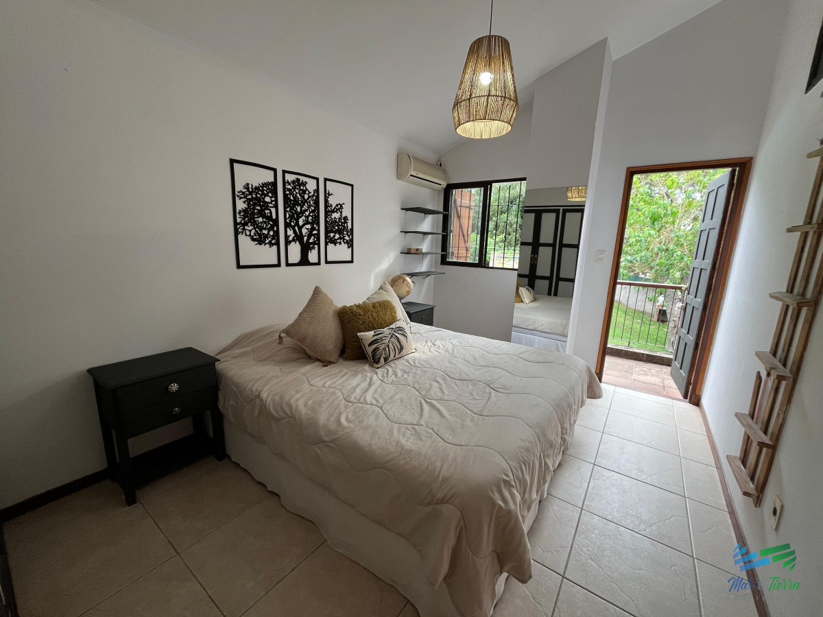 Casa ID.5069 - Jardines de cordoba - Proximo a los colegios 3 dormitorios.