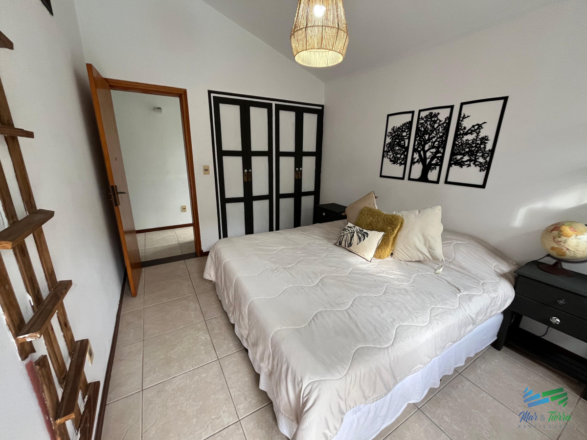 Casa ID.5069 - Jardines de cordoba - Proximo a los colegios 3 dormitorios.