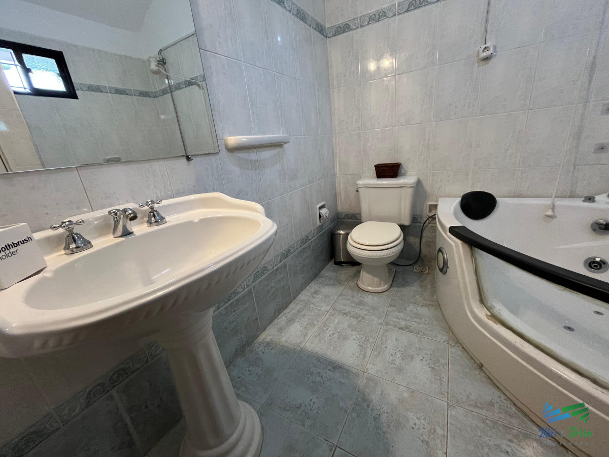 Casa ID.5069 - Jardines de cordoba - Proximo a los colegios 3 dormitorios.