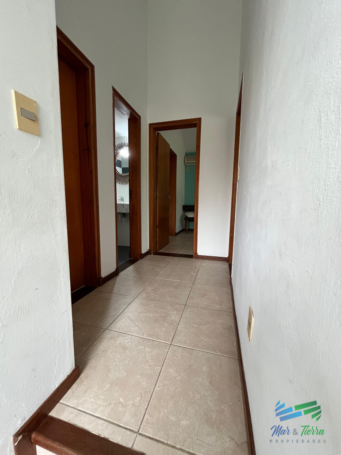 Casa ID.5069 - Jardines de cordoba - Proximo a los colegios 3 dormitorios.