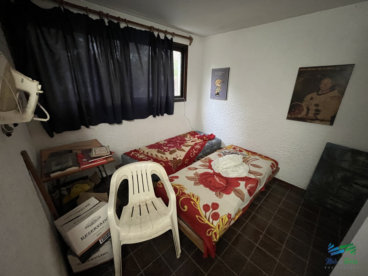 Casa ID.5231 - En venta casa 5 dormitorios y piscina, Cantegril, Punta del Este.